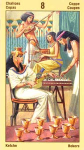 Kelken Acht (Ramses Tarot Of Eternity-deck)